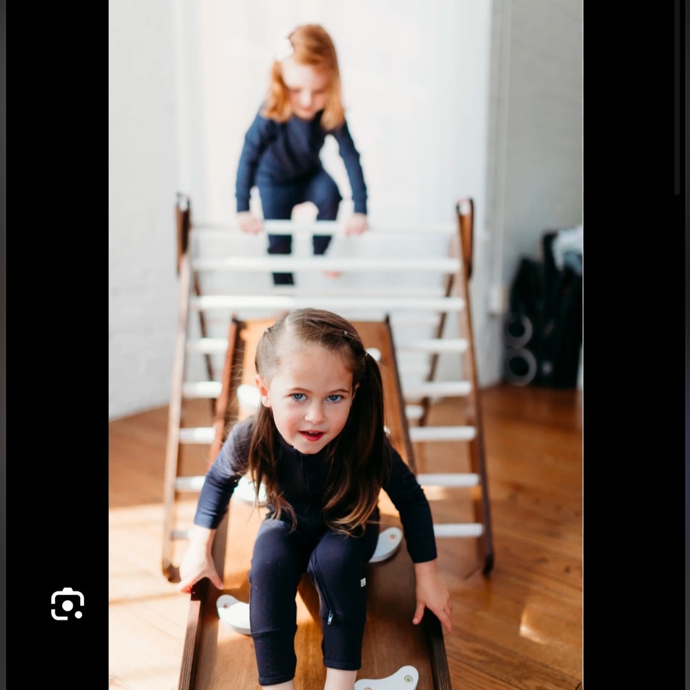 Foldable Montessori Climbing Triangle with Reversible Ramp -Small (pikler)